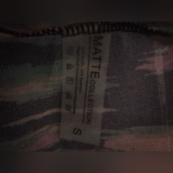 Vibrant Abstract Patterned Lightweight Long Robe - Size S - Picture 4 of 4